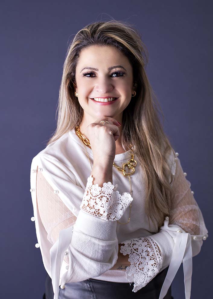 Dra. Fabiana Longhi Vieira Franz